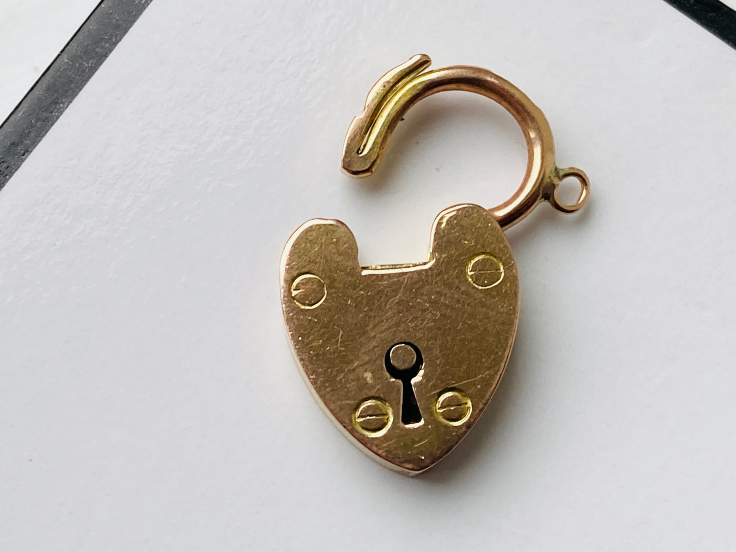 Antique 9ct Gold Heart Padlock Clasp