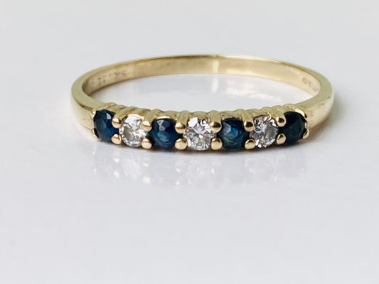 Vintage 9ct Gold Sapphire & Diamond Ring