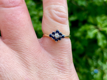 Vintage 9ct Gold Sapphire & Diamond Ring