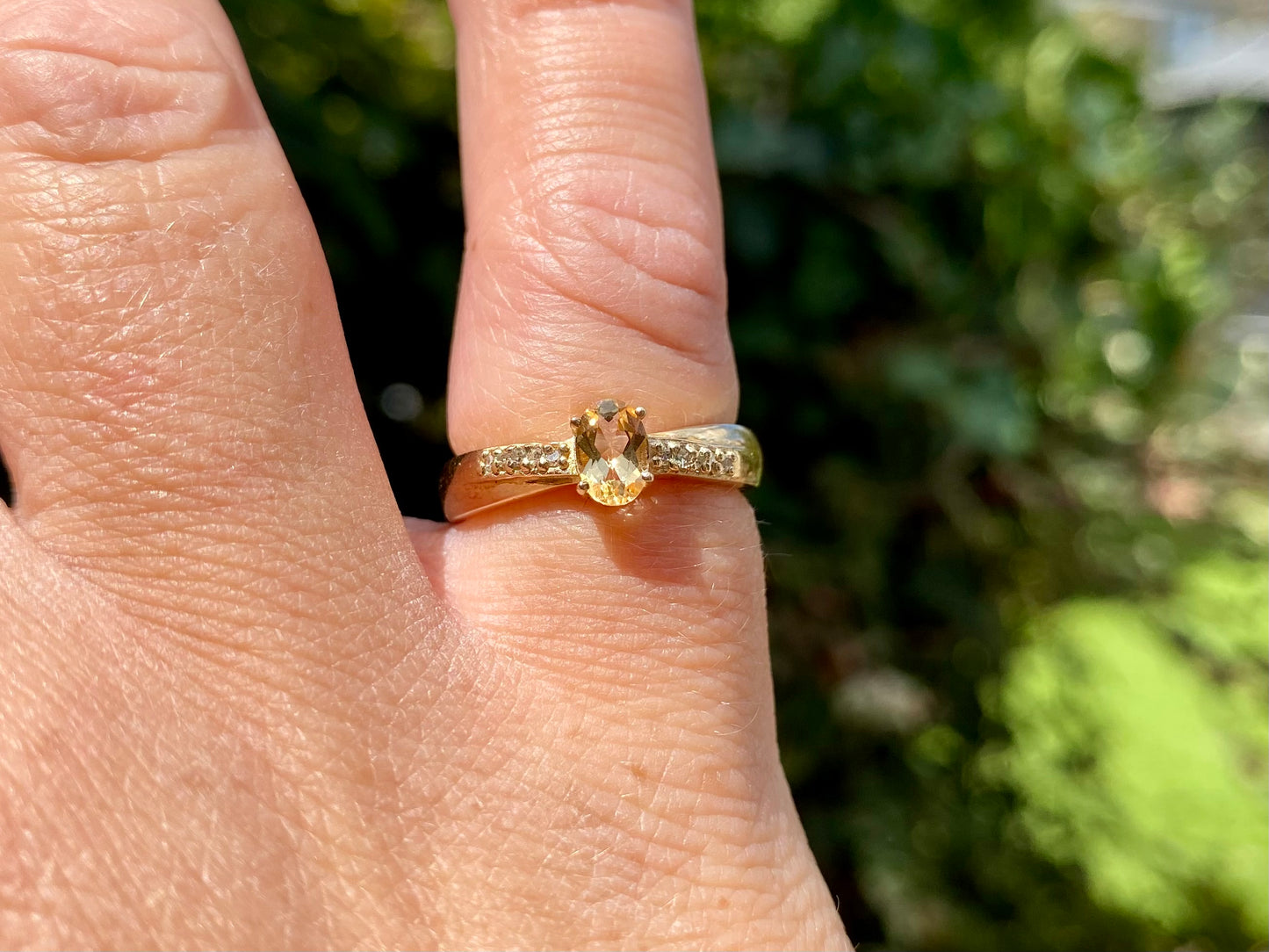 9ct Gold Citrine & Diamond Ring