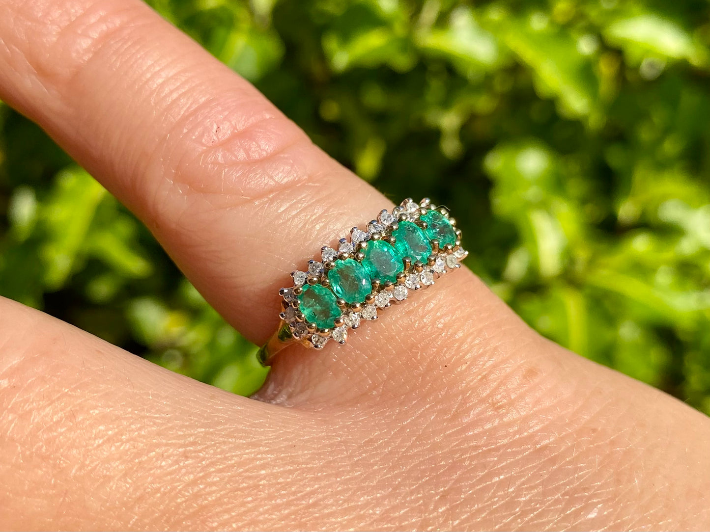 9ct Gold Emerald & Diamond Ring