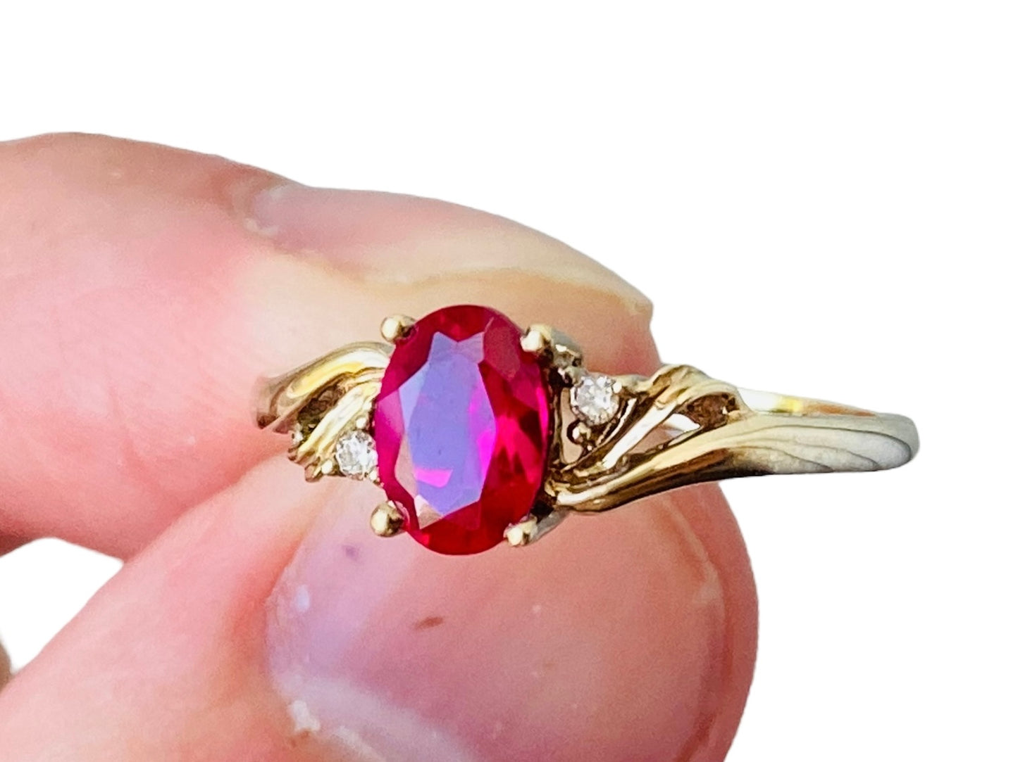 9ct Gold Ruby & Diamond Ring