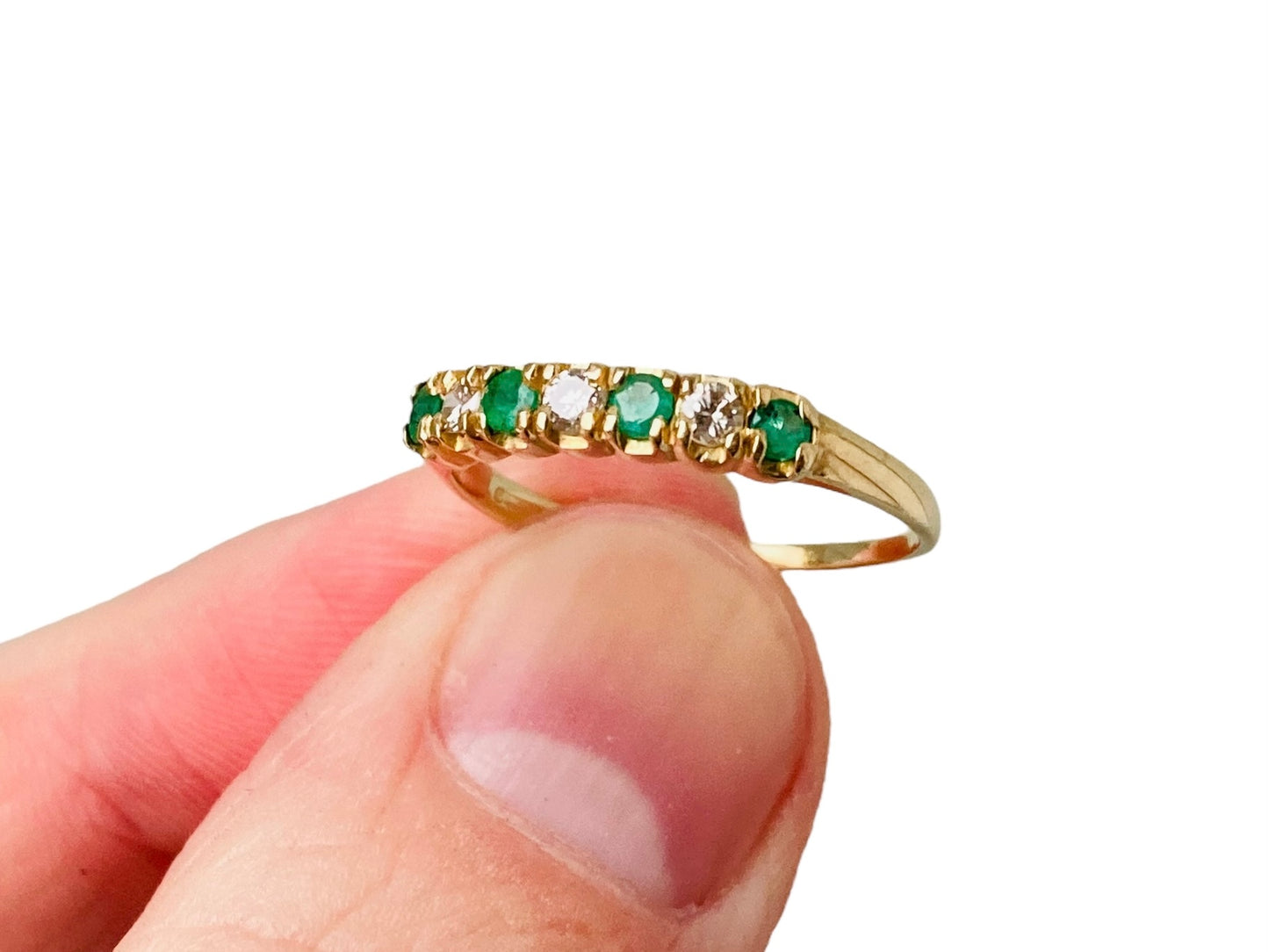 Vintage 9ct Gold Emerald & Diamond Ring