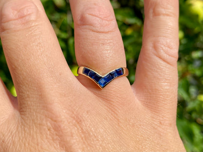 14ct Gold Sapphire Wishbone Ring