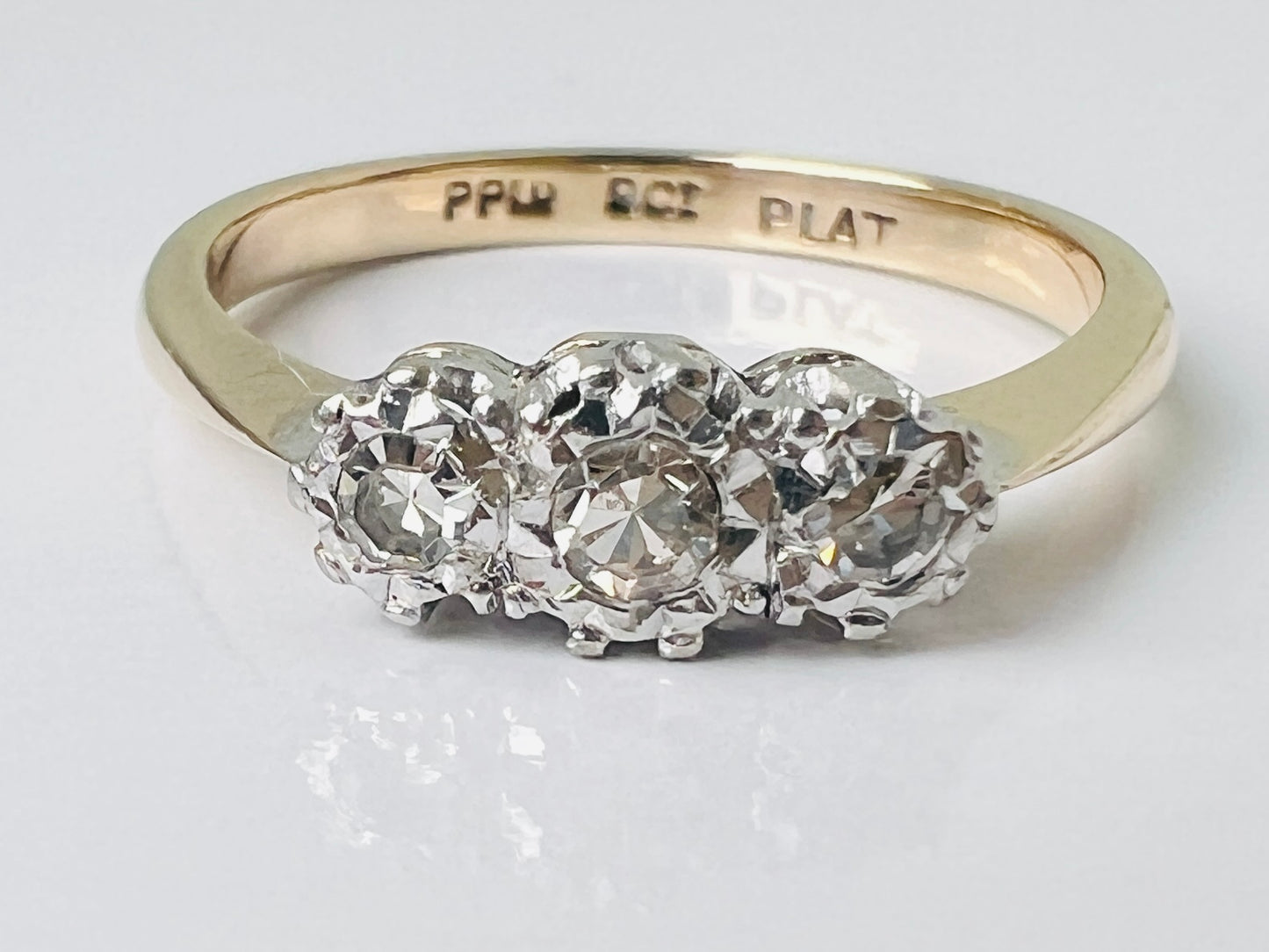 Antique 9ct Gold Diamond Ring