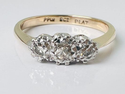 Antique 9ct Gold Diamond Ring