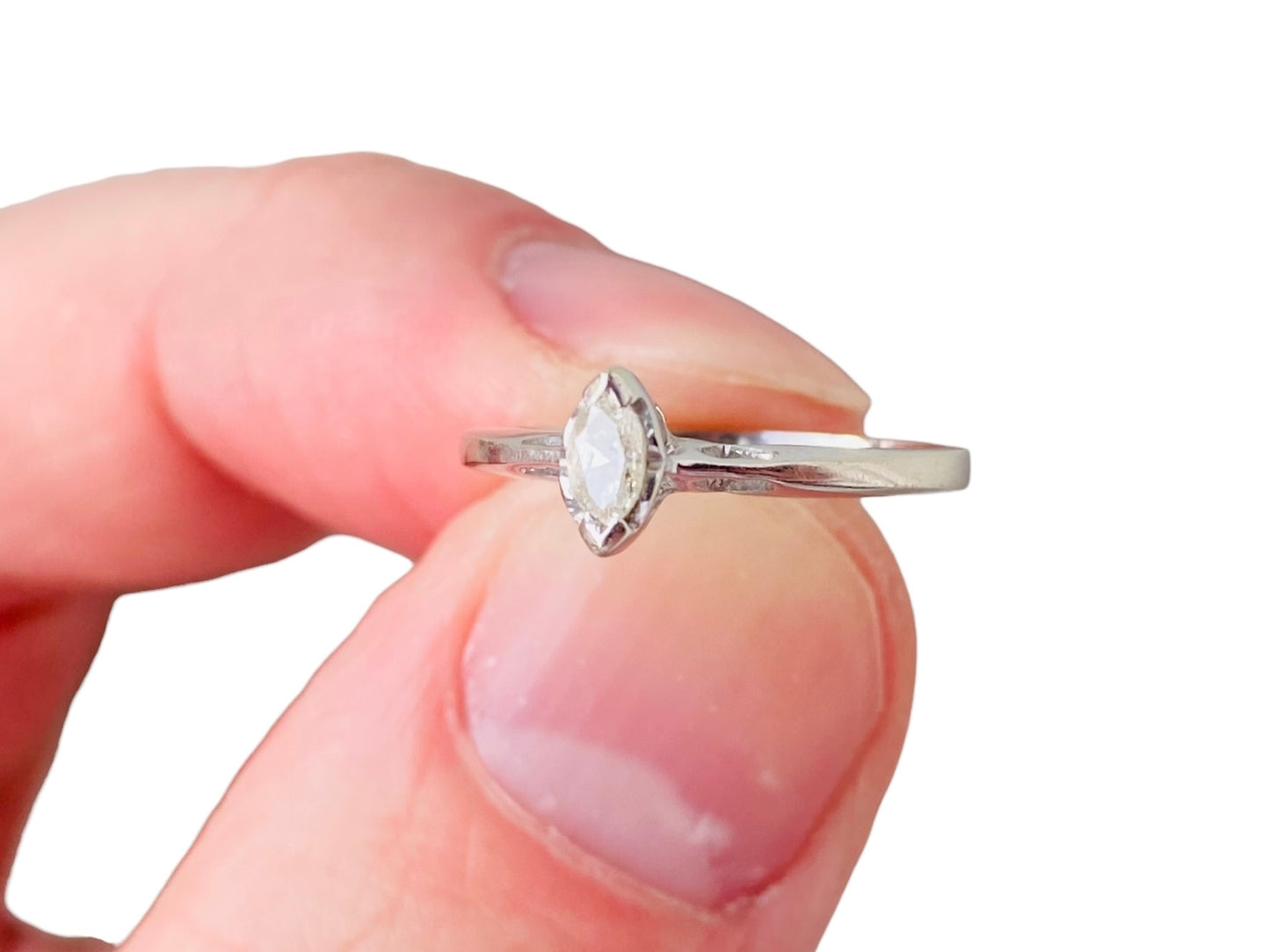 10ct Gold Diamond Ring