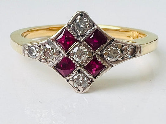Antique 18ct Gold Ruby & Diamond Ring