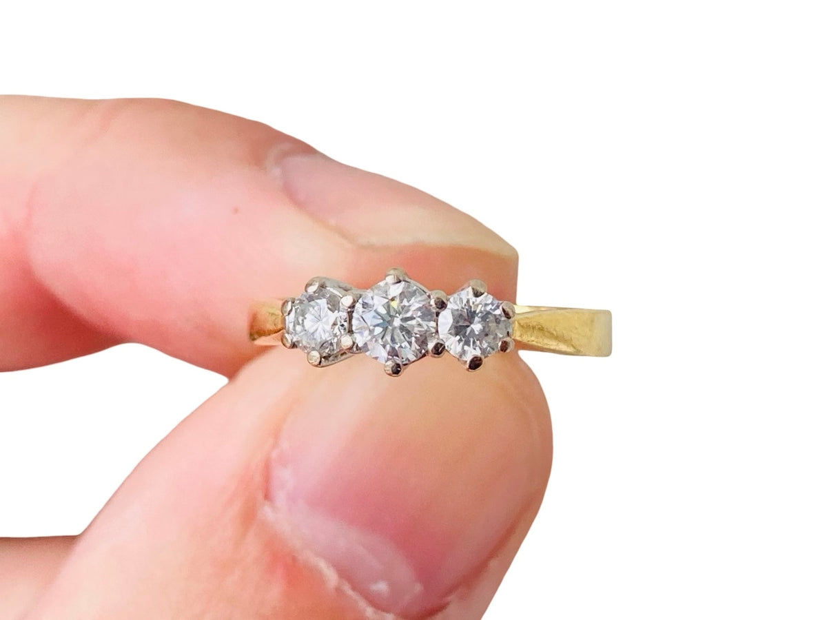 Vintage 18ct Gold 0.50ct Three-Stone Diamond Ring
