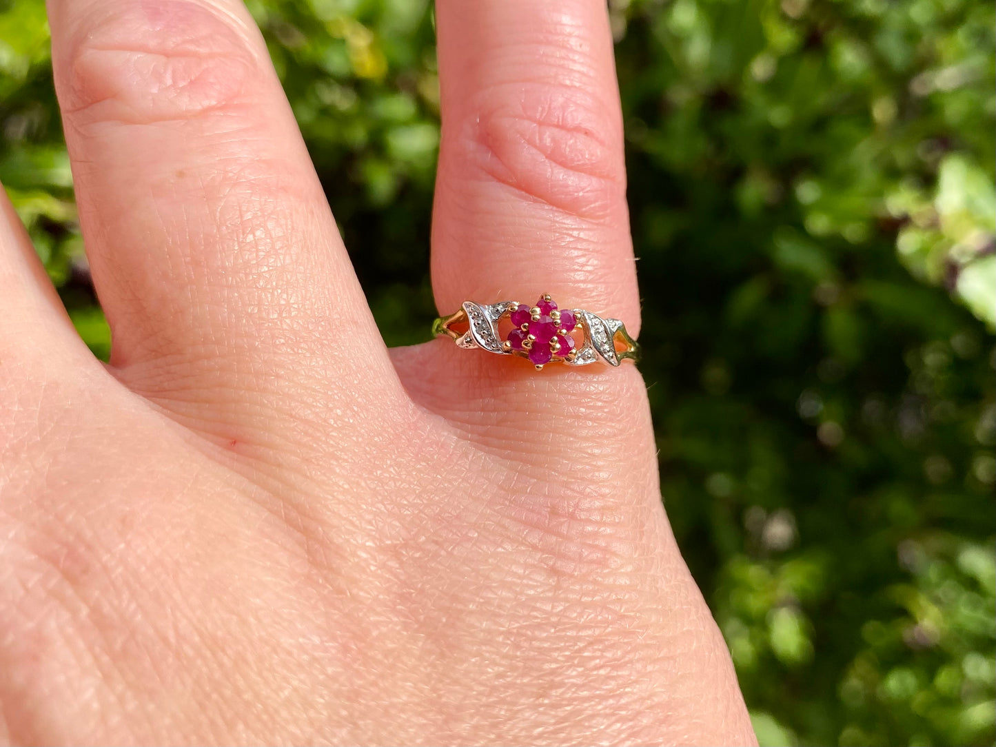 9ct Gold Ruby & Diamond Ring