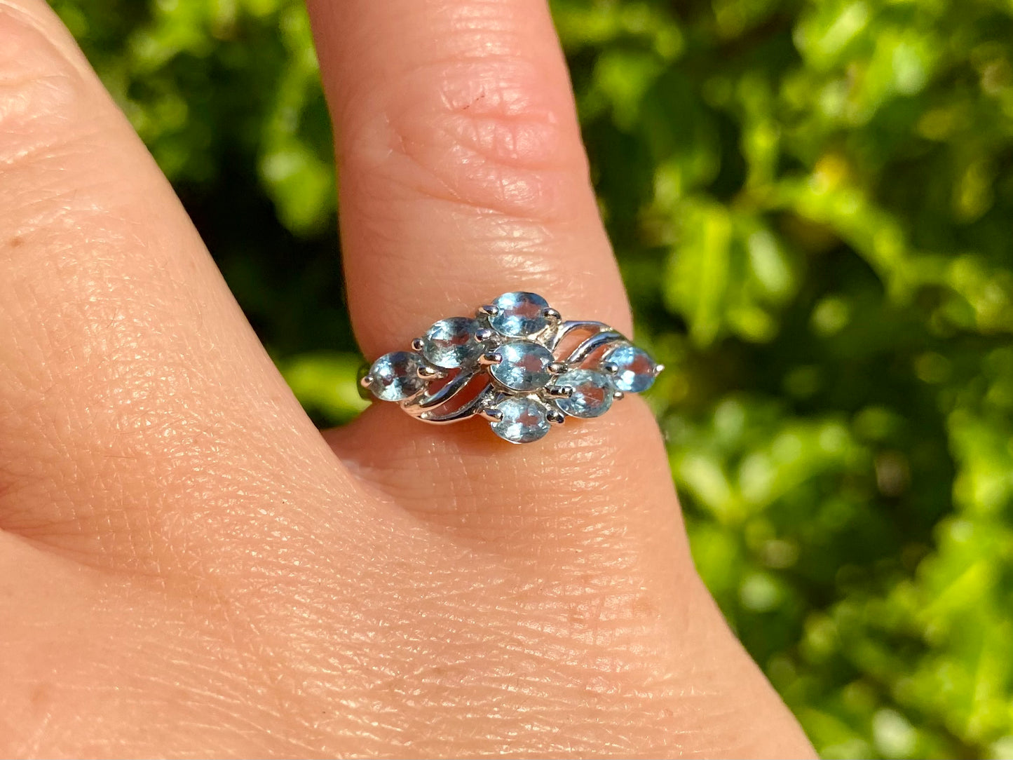 9ct Gold Spinel Ring