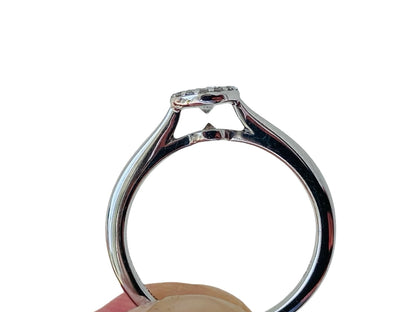 18ct Gold Kissing Diamond Ring