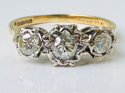 Vintage 18ct Gold Three-Stone Diamond Ring