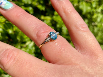 9ct Gold Topaz & Diamond Ring