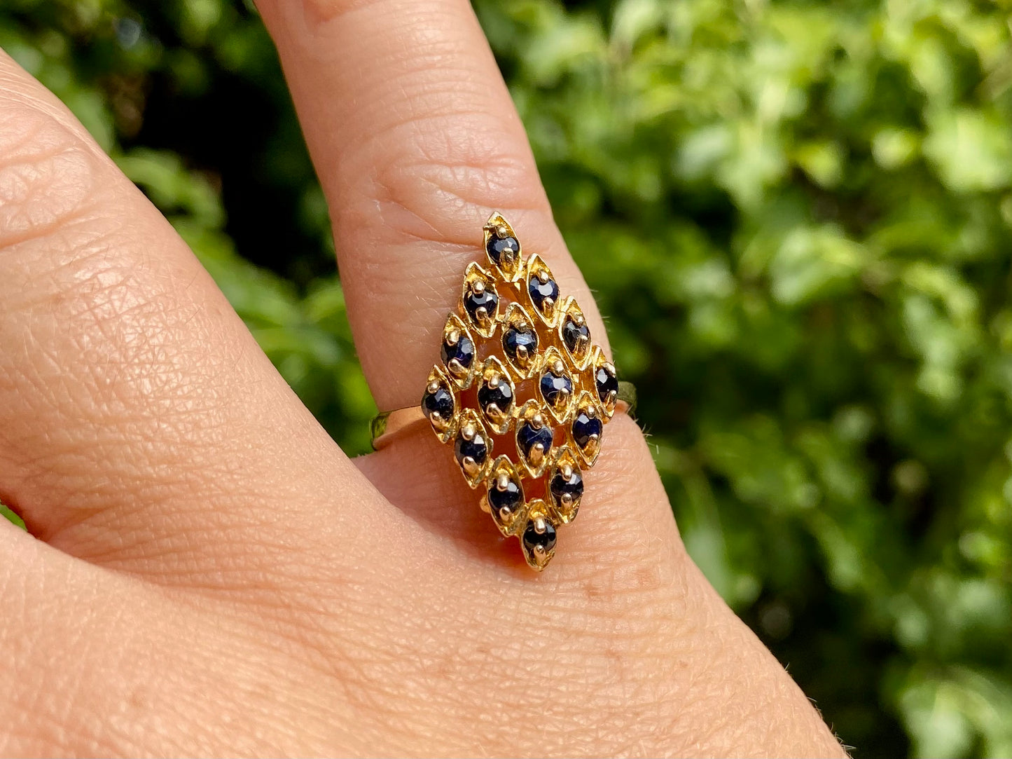 Vintage 9ct Gold Sapphire Ring