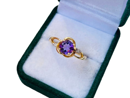 9ct Gold Amethyst & Diamond Ring