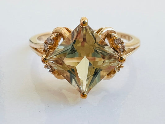9ct Gold Csarite & Diamond Ring