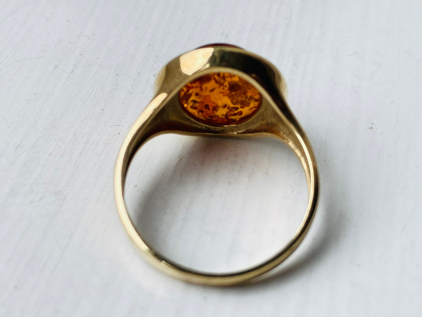 9ct Gold Amber Ring