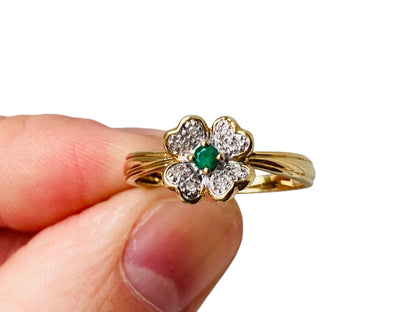 9ct Gold Emerald & Diamond Ring