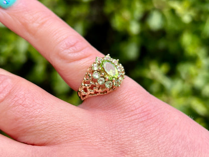 9ct Gold Peridot Ring