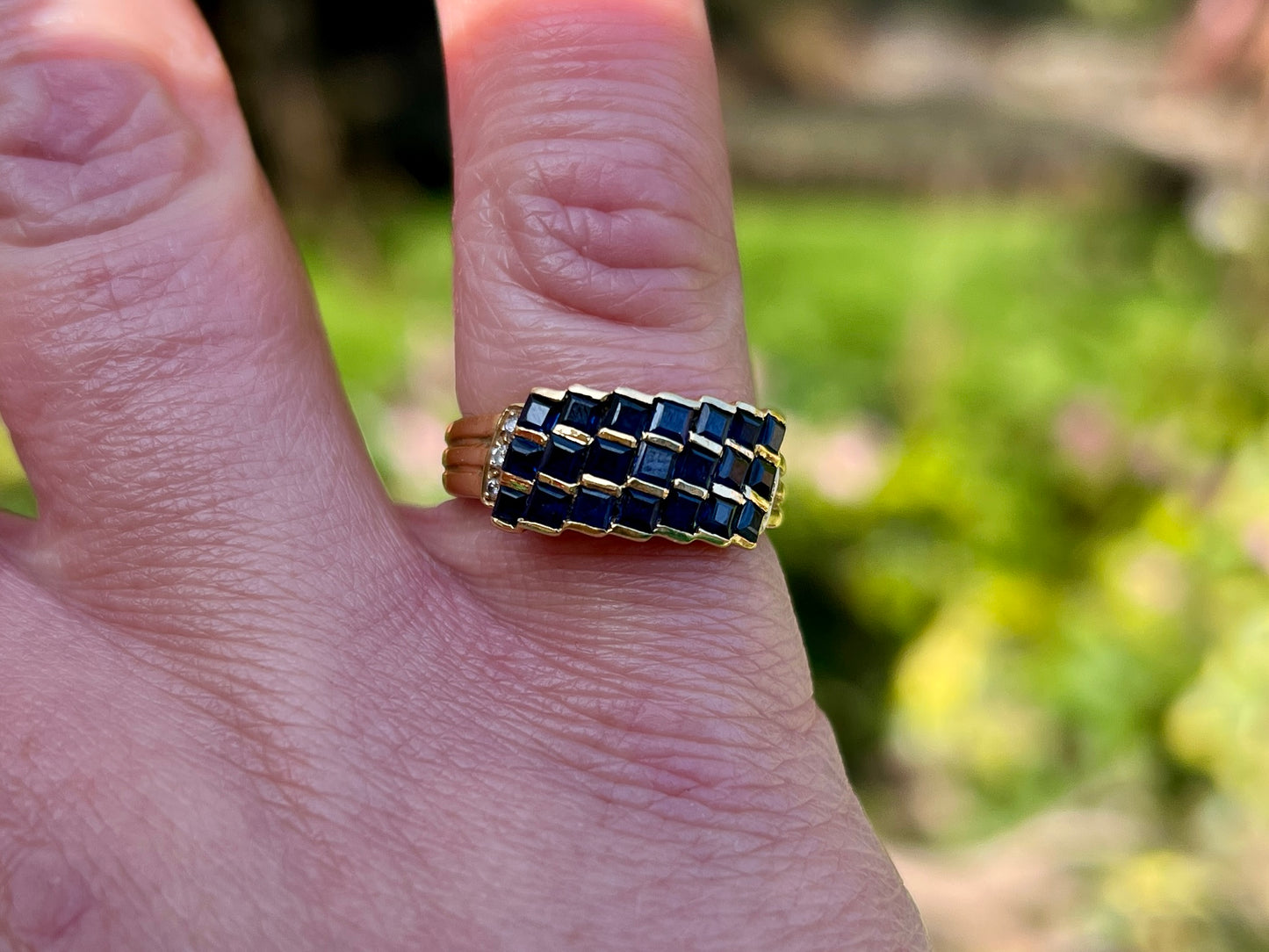 Vintage 18ct Gold Sapphire & Diamond Ring