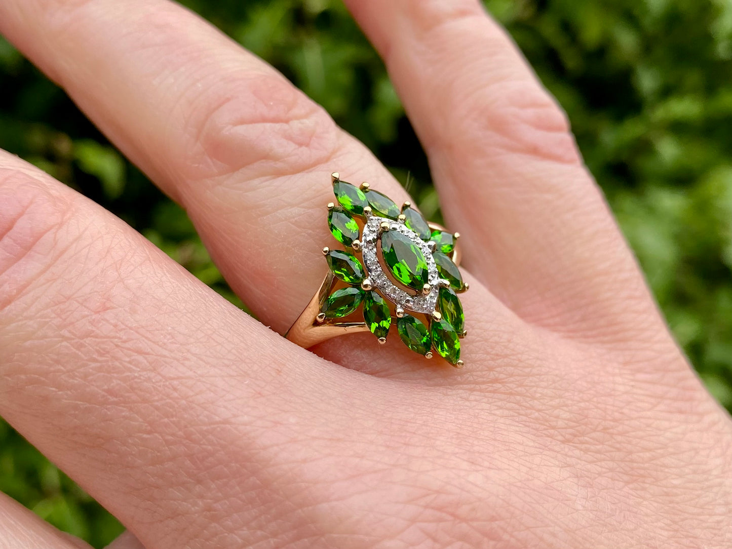 9ct Gold Diopside & Diamond Ring