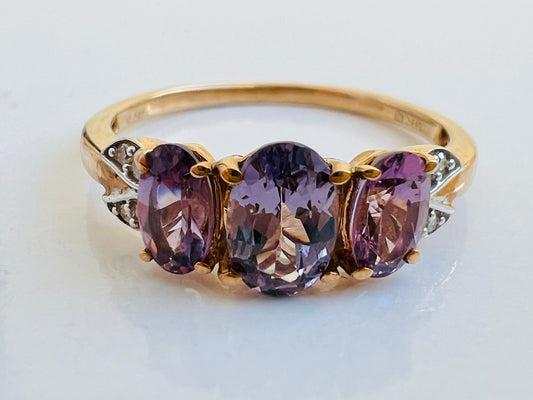9ct Gold Purple Spinel & Diamond Ring