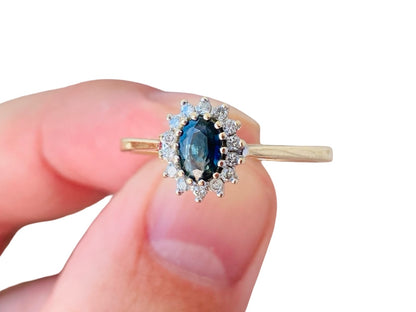 9ct Gold Sapphire & Diamond Ring