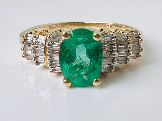 14ct Gold Emerald & Diamond Ring