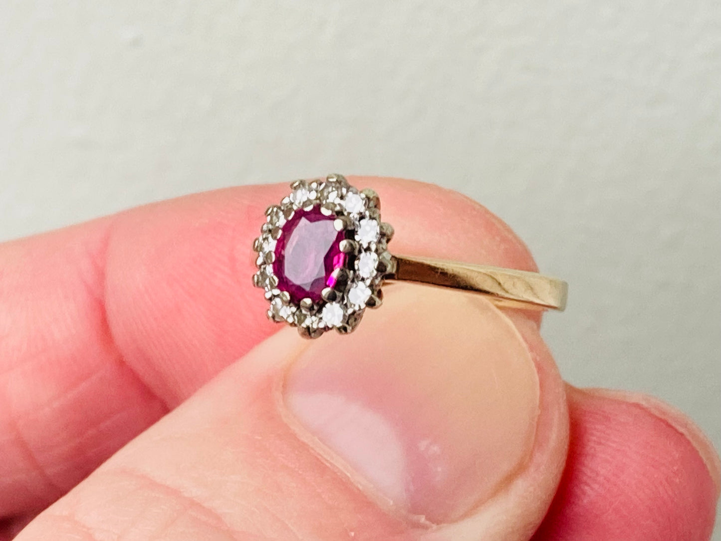 9ct Gold Ruby & Diamond Ring