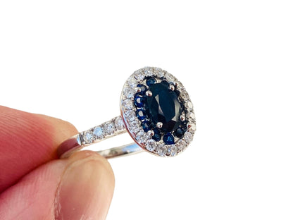 18ct Gold Sapphire & Diamond Ring