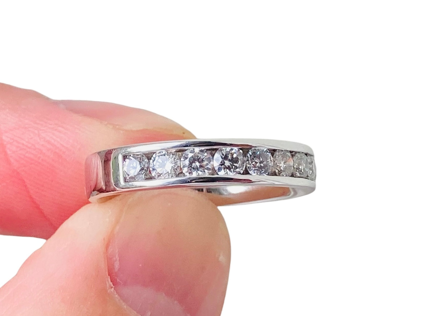 18ct Gold Nine-Stone Diamond Ring