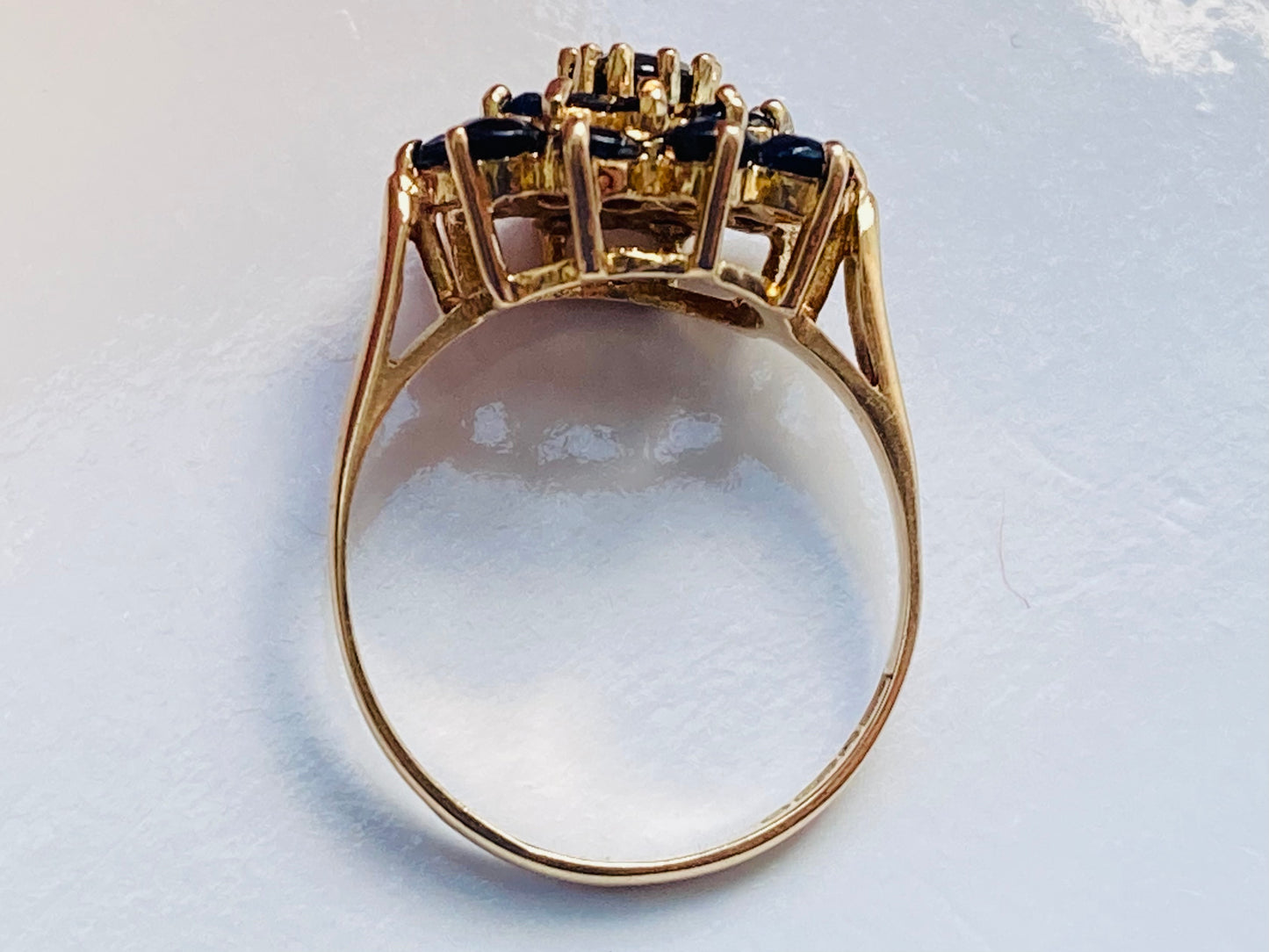 9ct Gold Sapphire Ring