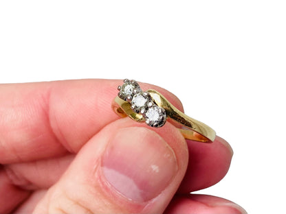 18ct Gold Three Stone Diamond Ring