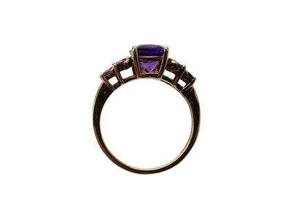 9ct Gold Amethyst Ring