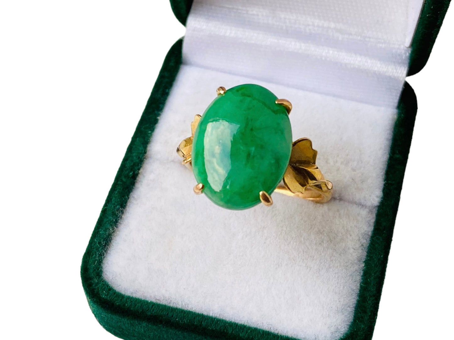 Vintage 14ct Gold Jade Ring