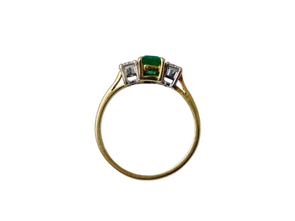 Vintage 18ct Gold Emerald & Diamond Ring
