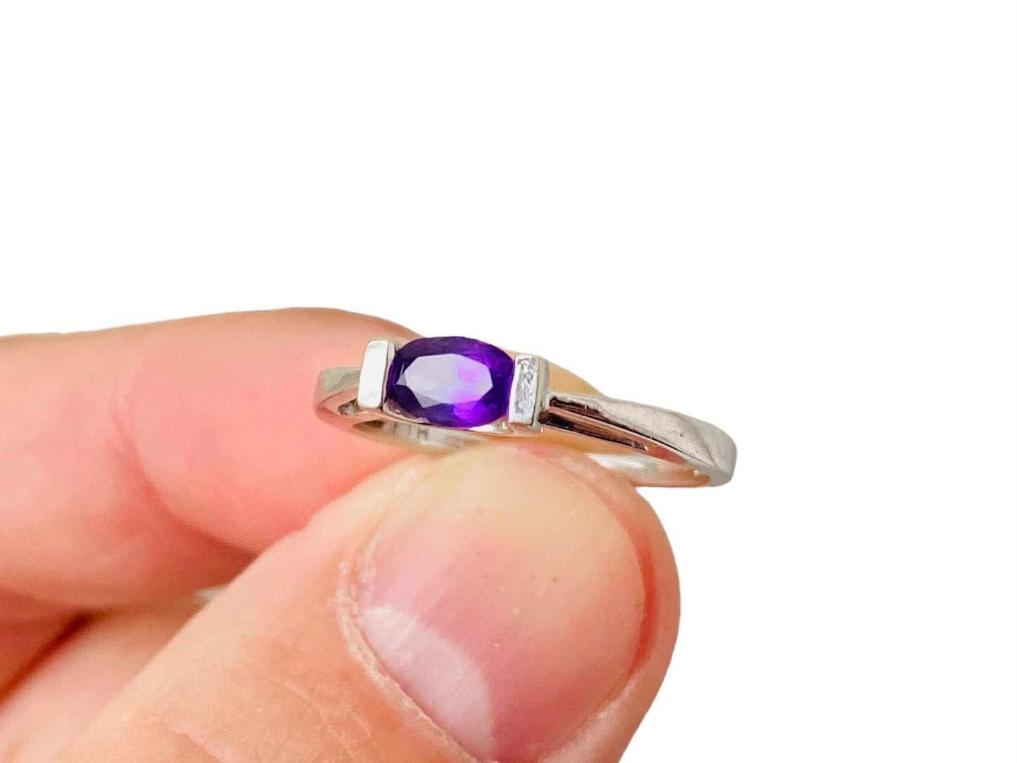 9ct Gold Amethyst Ring