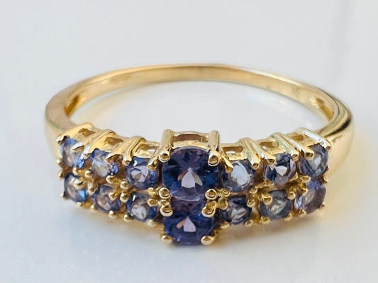9ct Gold Tanzanite Ring