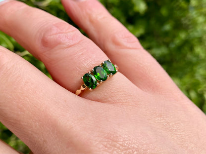 9ct Gold Diopside Ring