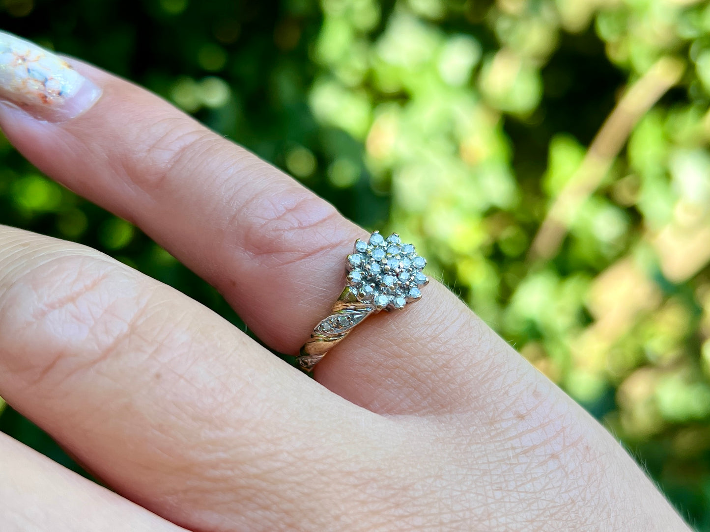 9ct Gold Diamond Ring