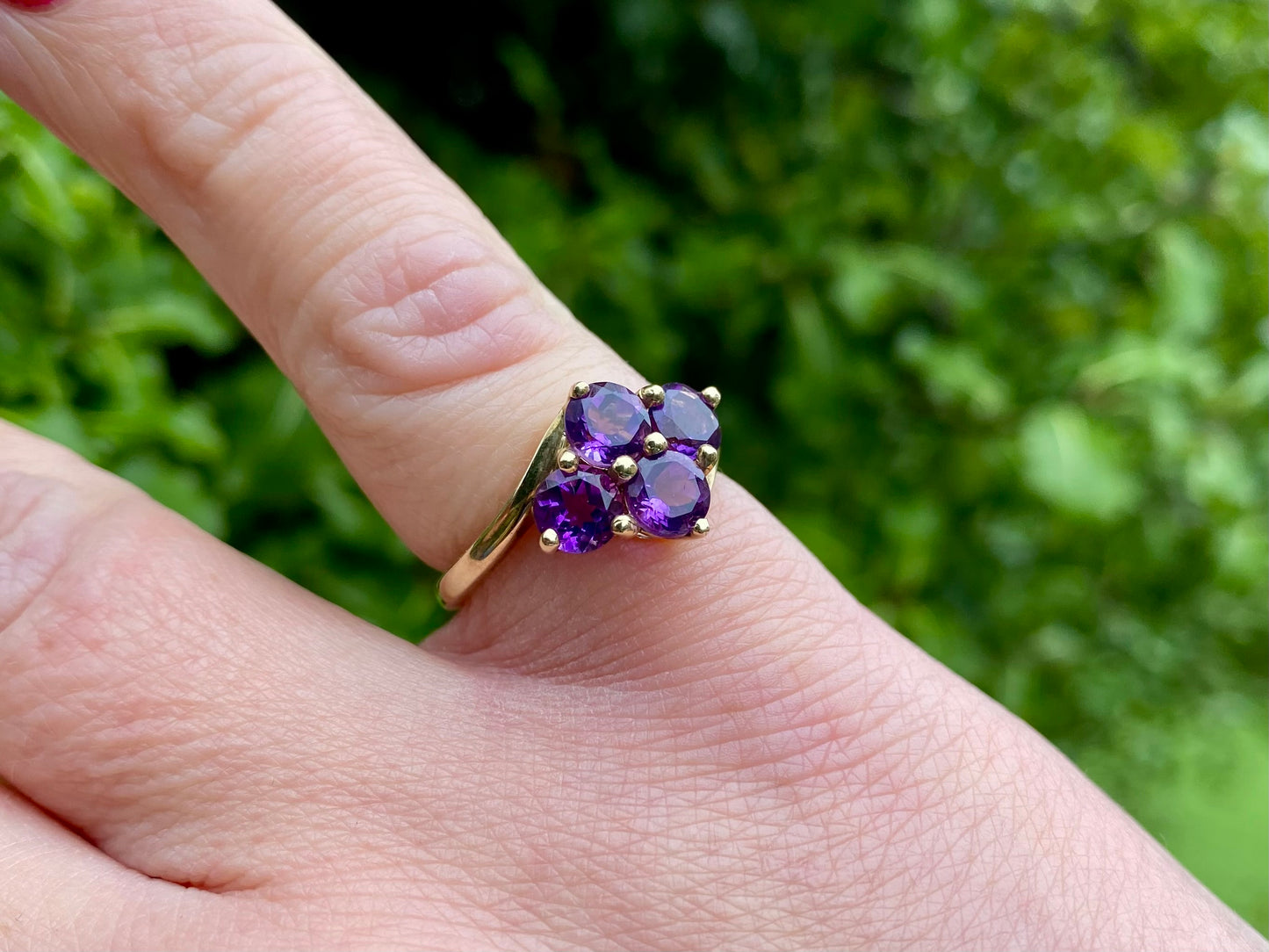 9ct Gold Amethyst Ring