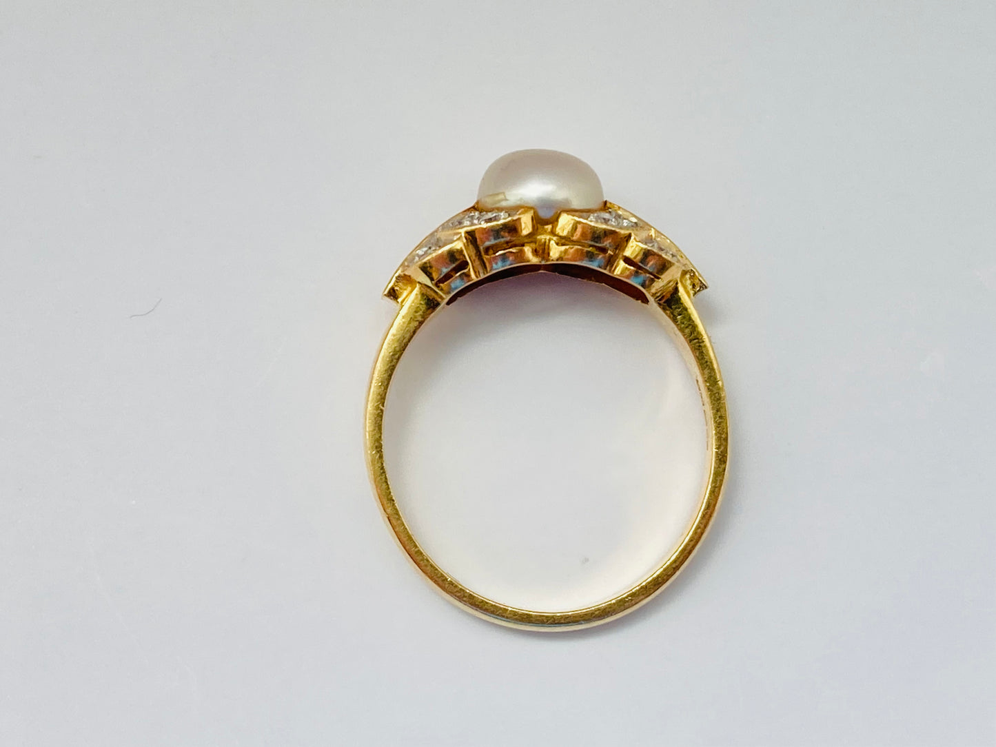 18ct Gold Pearl & Diamond Ring