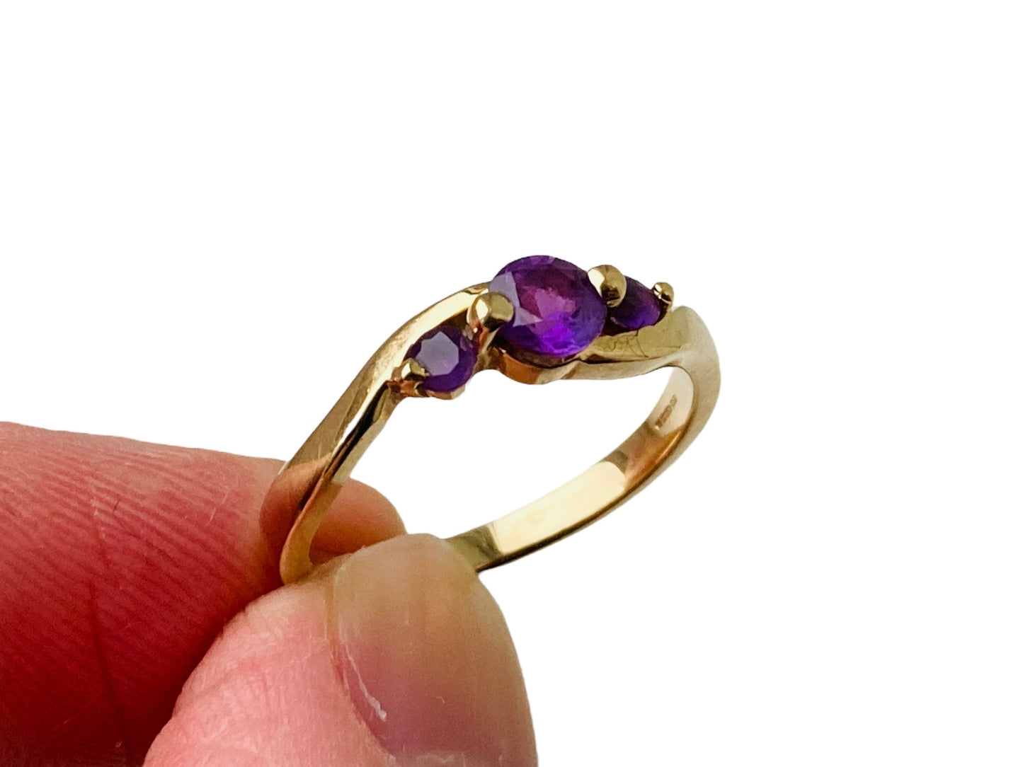 9ct Gold Amethyst Ring