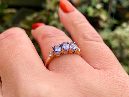 9ct Gold Tanzanite & Diamond Ring