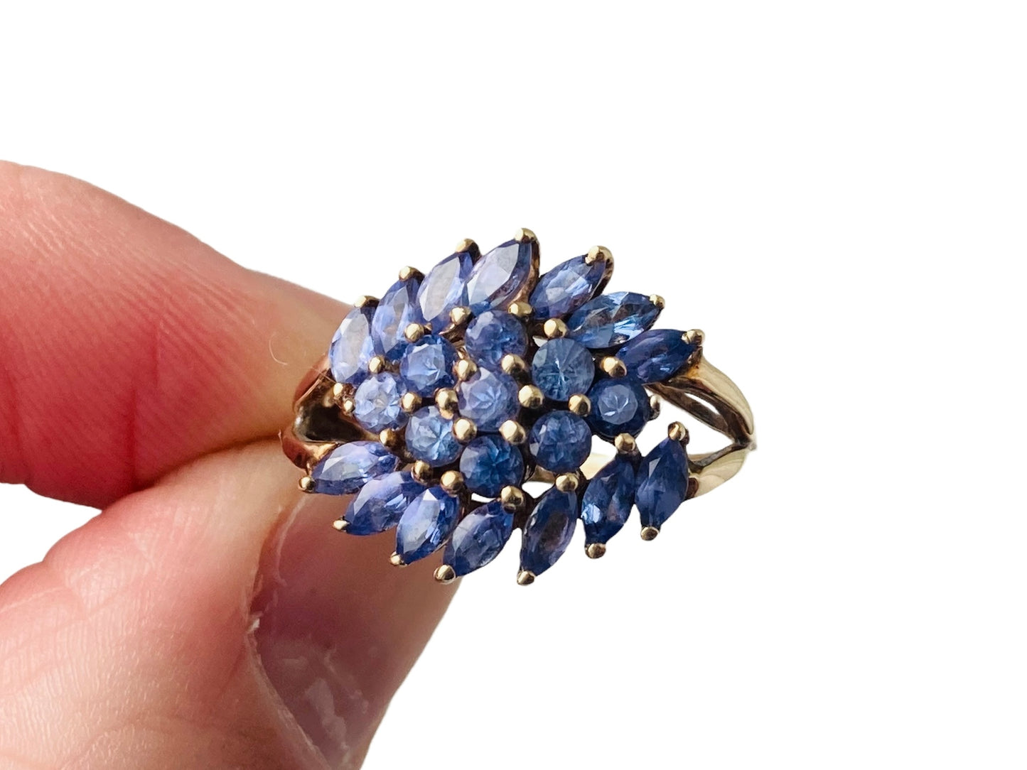 9ct Gold Tanzanite Ring