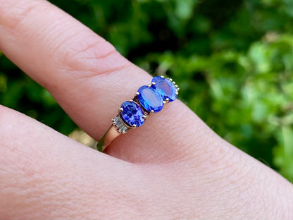 9ct Gold Tanzanite & Diamond Ring