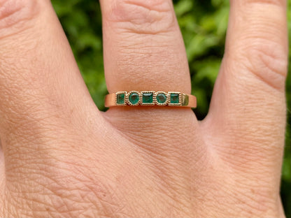 9ct Gold Emerald Ring