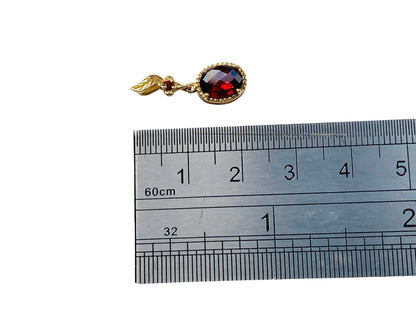 9ct Gold Garnet Pendant