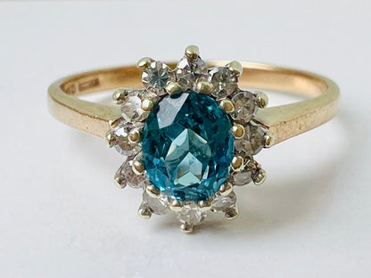 Vintage 9ct Gold Topaz & Diamond Ring